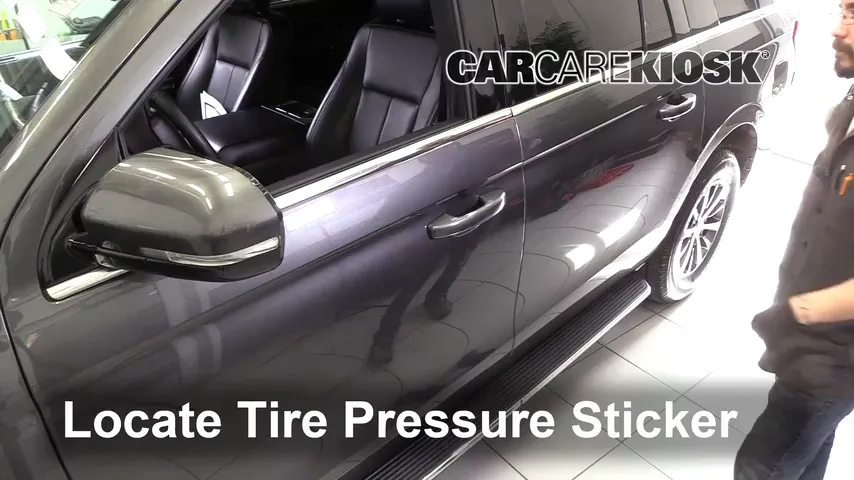 2018 Ford Expedition Max XLT 3.5L V6 Turbo Tires & Wheels Check Tire Pressure